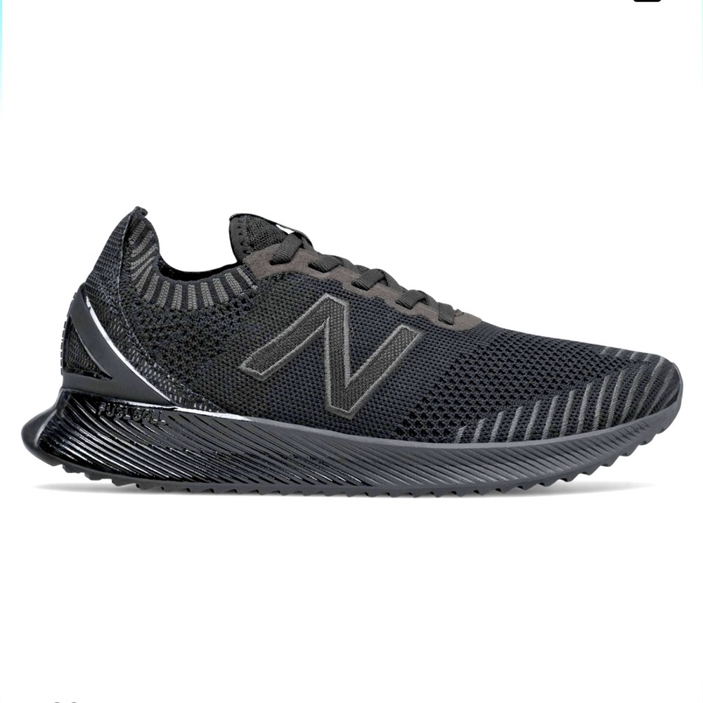 New Balance Womens FuelCell Echo V1 Sneaker 7.5